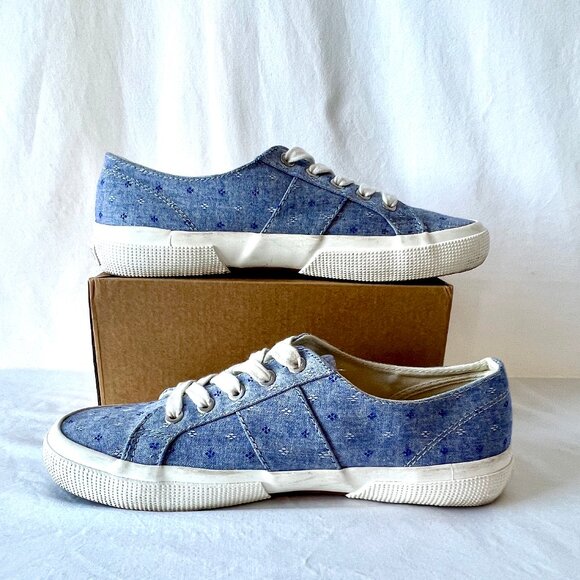 Chaps Sneakers, "Caelyn" Chambray Dot Foulard Blue Lace up, Size 8, EC! - Picture 6 of 12
